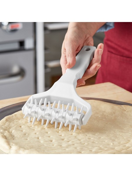 Роллер для теста с шипами, 12 см, пластик, Henry. (10-073)