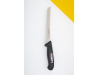 Нож обвалочный профессиональный 18 см, для обвалки и разделки мяса, лезвие с желобками, ручка TPE, Giesser. (2605 wwl 18)