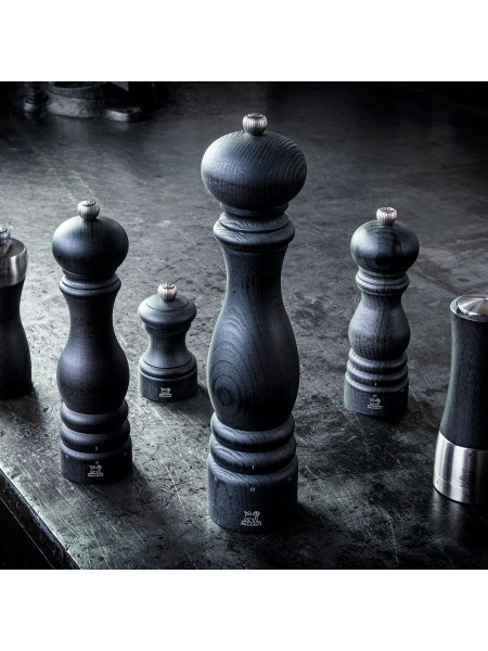 Мельница для перца, 18 см, Paris, деревянная, с мет. механизмом, цвет графит, Peugeot. (42721P18)