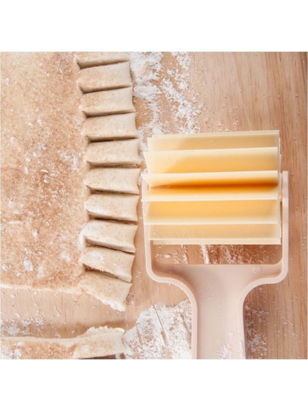 Роллер для теста Полоски, 6 см, пластик, Paderno. (47026-06)