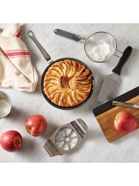 Нож для вырезания сердцевины и разрезания яблока, D-10 см, нерж.сталь, Paderno. (48289-10)