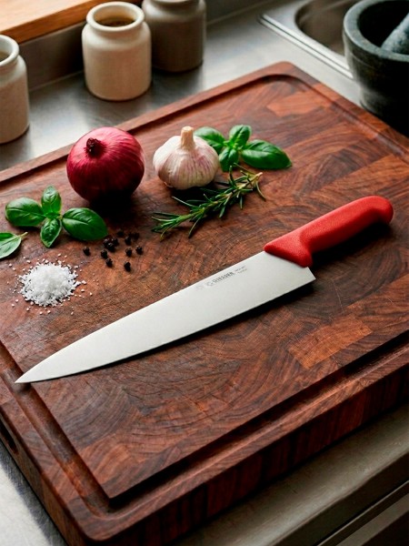 Профессиональный поварской шеф нож, 26 см, ручка TPE красная, Giesser. (8455 26 r)